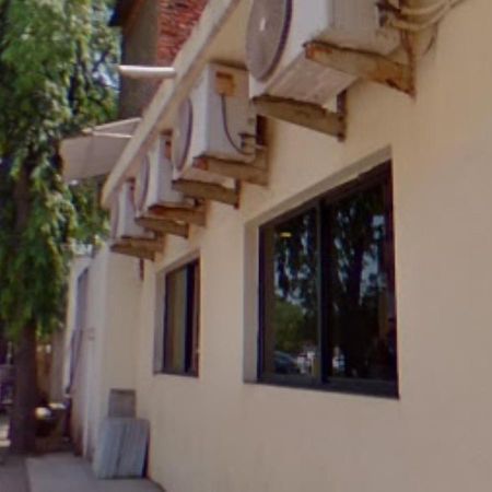 Hotel Mayur Restaurant Chandrapur Buitenkant foto