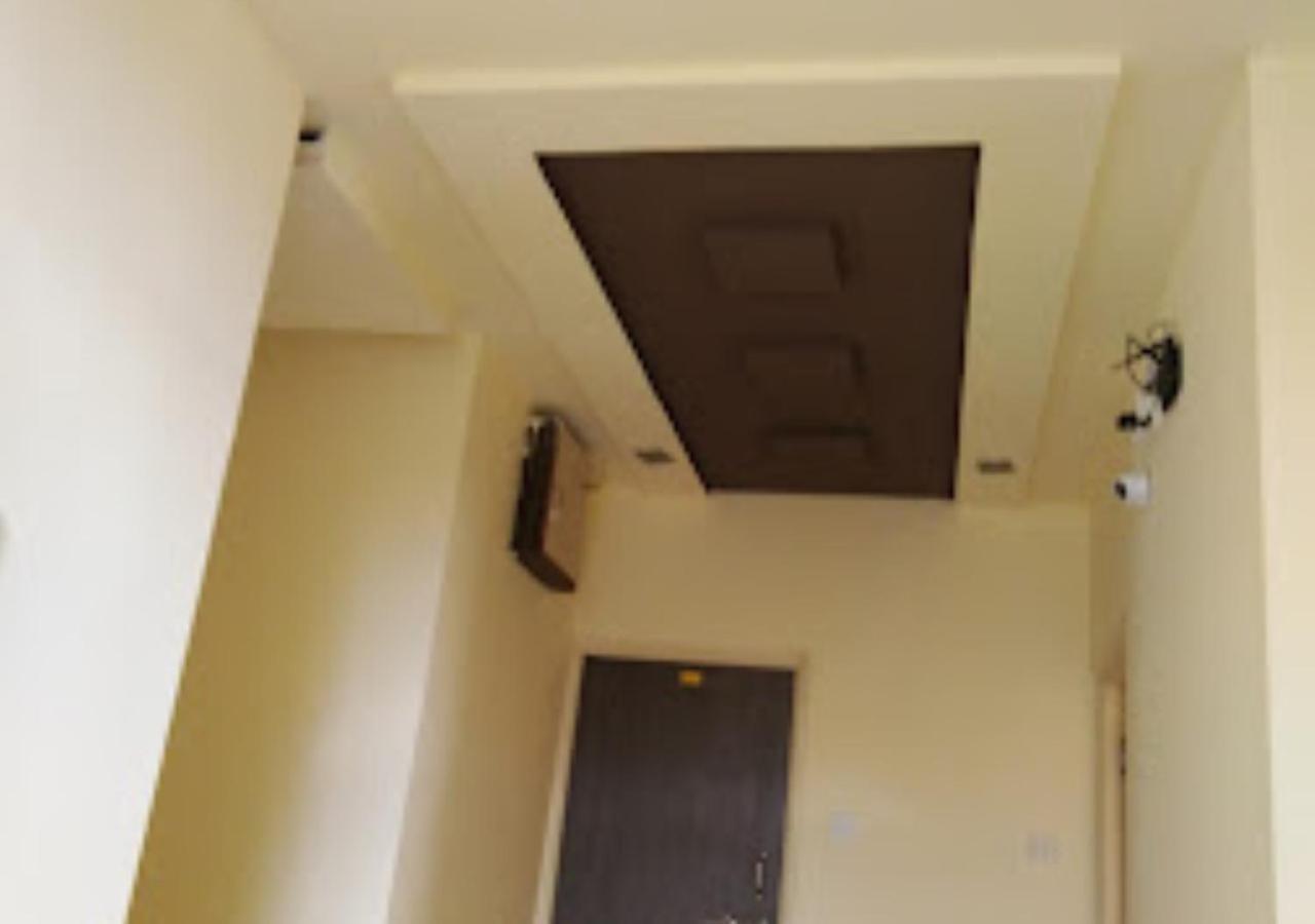 Hotel Mayur Restaurant Chandrapur Buitenkant foto