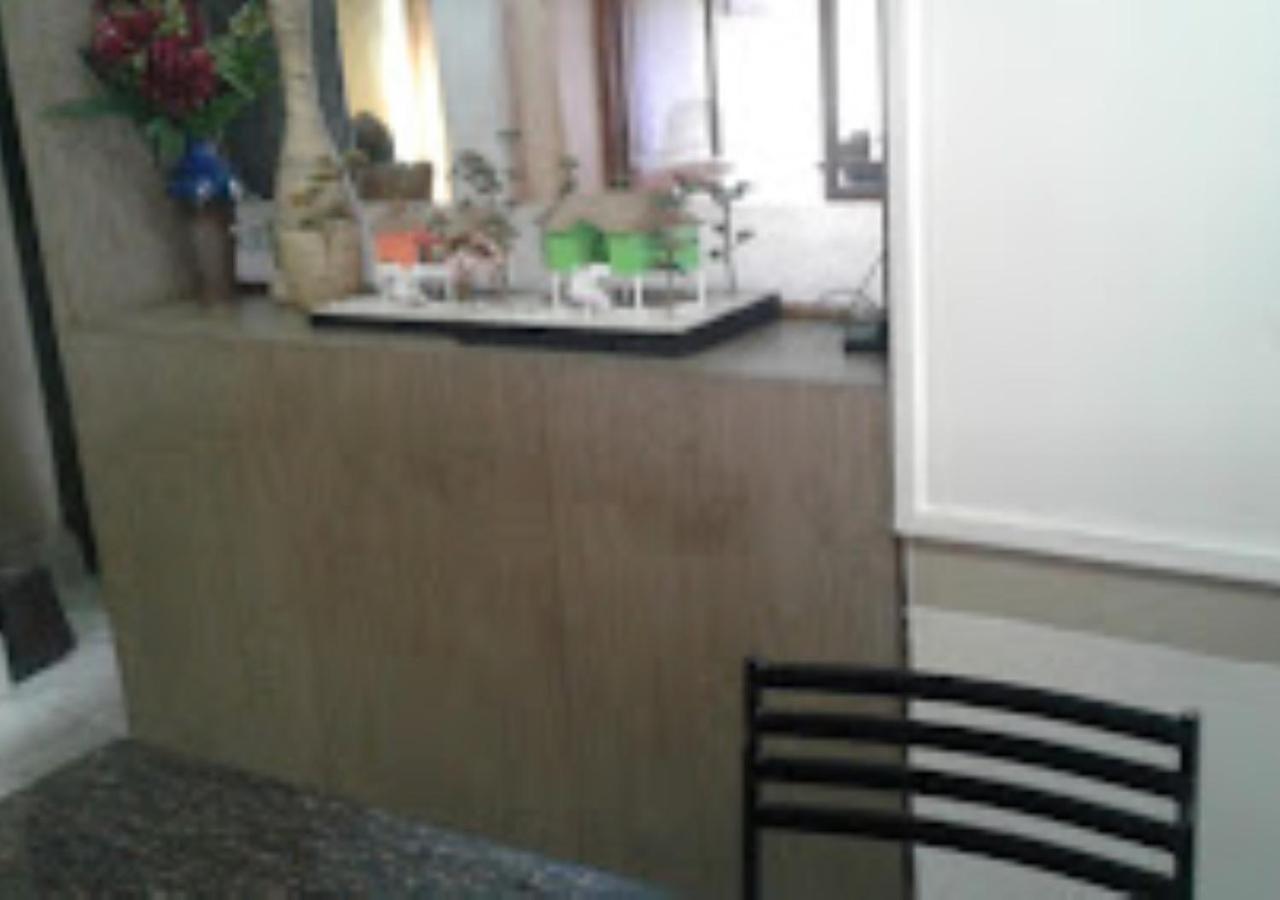 Hotel Mayur Restaurant Chandrapur Buitenkant foto